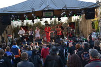 SRAZ MOTORKÁŘŮ PRASEK A KASKADEŘI CRAZY DAY